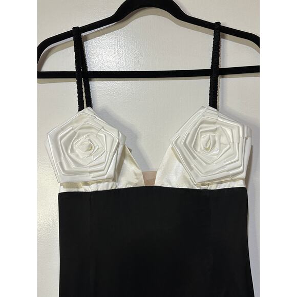 For Love & Lemons Rita Black & White Midi Dress Size Medium NWT - Picture 5 of 16